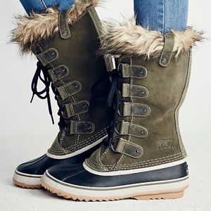 Sorel Joan Of Arctic Nori Green Fur Top Snow Boot